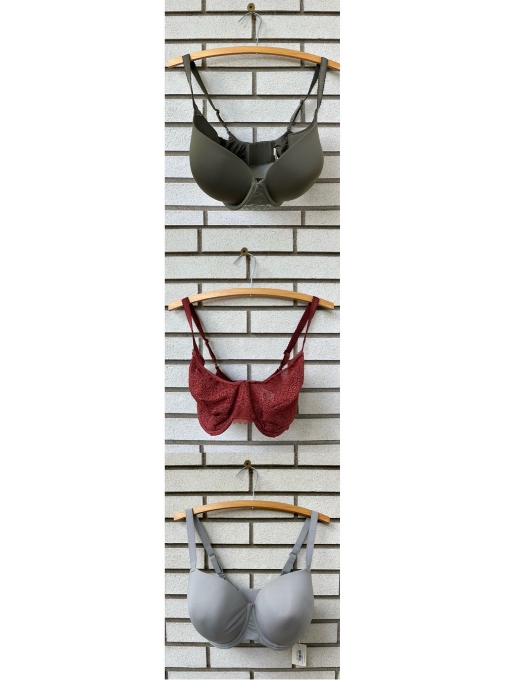 Bare Necessities Bare 3 Bra Bundle 30H T-Shirt Push Up Demi Lace NWT EUC